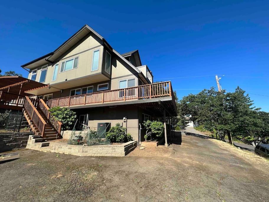 Panoramic Views Apartment Ashland Exterior photo